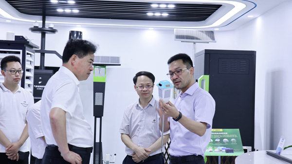 浙江省農業農村廳副廳長唐冬壽一行蒞臨猫咪免费人成网站在线观看調研3 浙江省農業農村廳副廳長唐冬壽一行蒞臨猫咪免费人成网站在线观看調研3