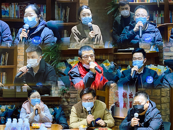 1671670592304337.jpg 交流會熱烈討論.jpg