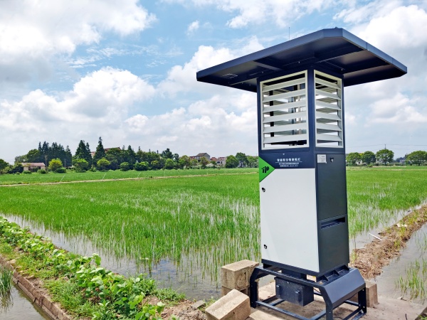 1750670407579588.jpg 智能測報燈_副本.jpg