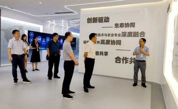 1755568967318142.jpg 調研三_副本.jpg